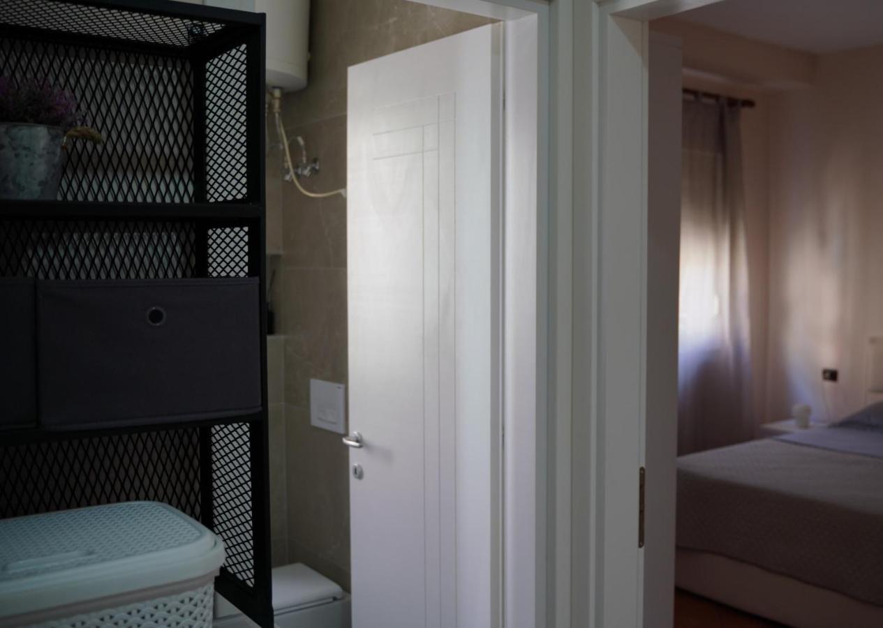 Stylish Apartment Near Tirana Center Екстер'єр фото