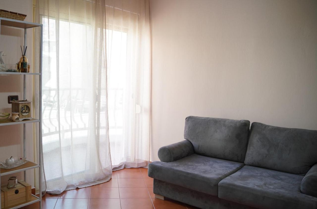 Stylish Apartment Near Tirana Center Екстер'єр фото